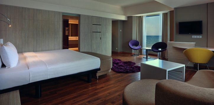 executive-room-2